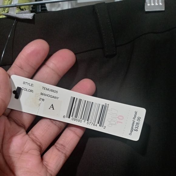 NWT Ellen Tracy brown slacks - Picture 6 of 8